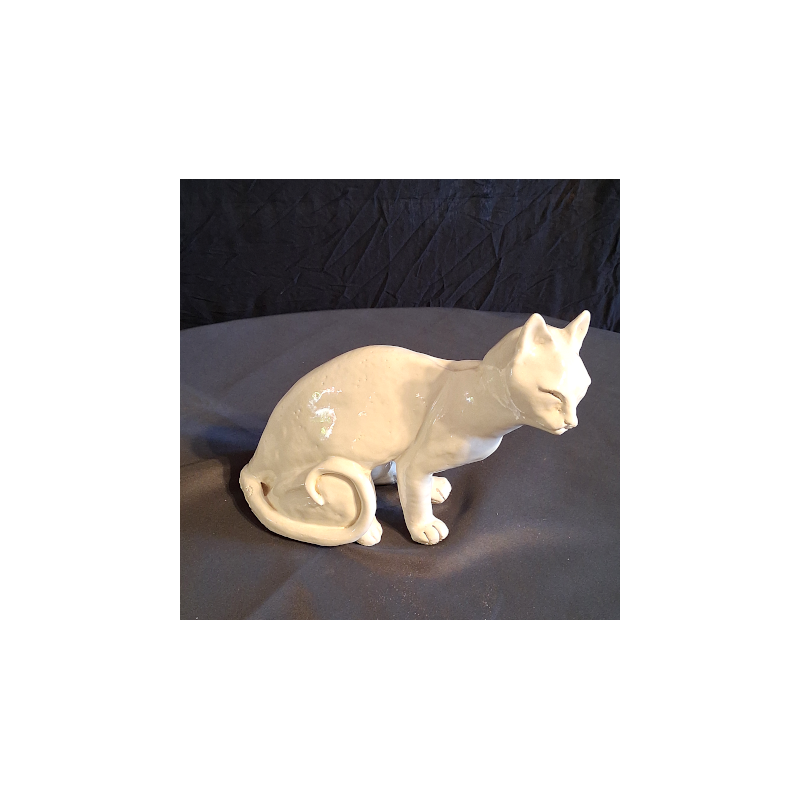 Chat blanc – Sculpture en grès( VENDU)